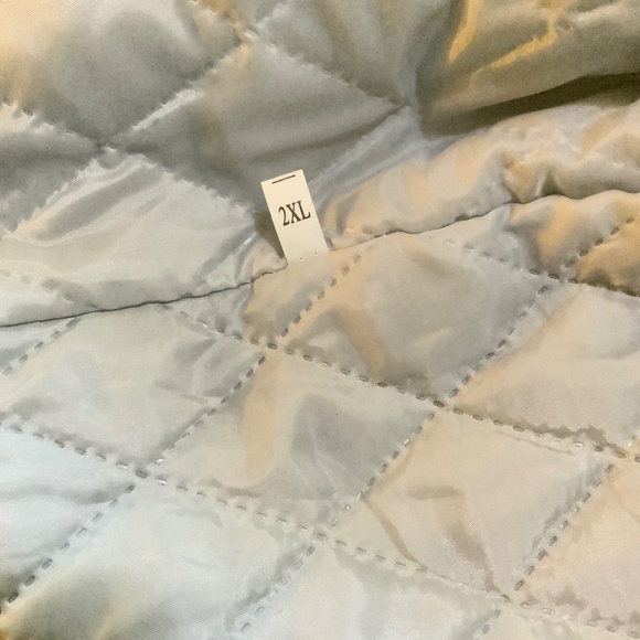 Gray jacket - Picture 5 of 5